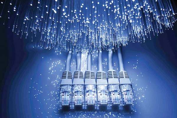 اختصاص 15 میلیارد تومان به فیبرنوری بازار زنجان