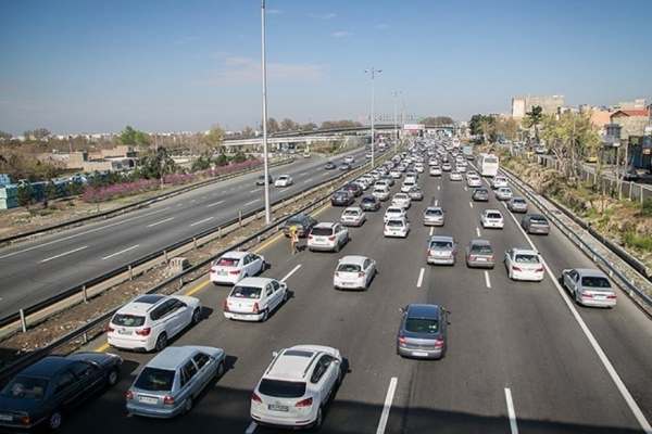 ترافیک در آزادراه‌های زنجان سنگین است