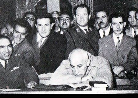 ۲۸ مرداد، خطای اعتماد به بیگانه و رمز خودباوری ملی
