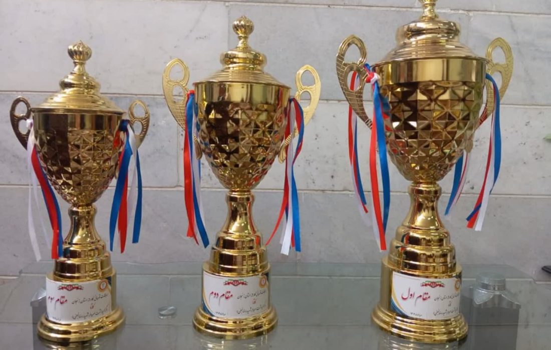 آغاز رقابت ۶۰۰ کاراته‌کا دختر در زنجان