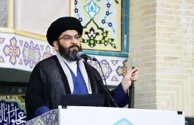 عاشورا الگویی برای زندگی فردی و اجتماعی است