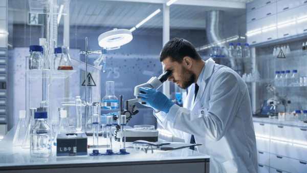 توسعه پژوهشهای دانشجویی در اولویت دانشگاه علوم پزشکی زنجان