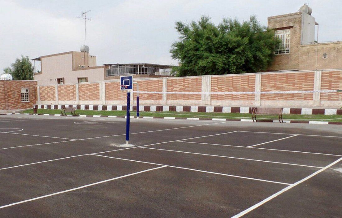 آسفالت بیش از ۲۰۰ هزار مترمربع از محوطه مدارس زنجان