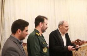 تجلیل از طلایه‌داران جهاد تبیین؛ سردار سهندی با مداحان زنجان دیدار کرد